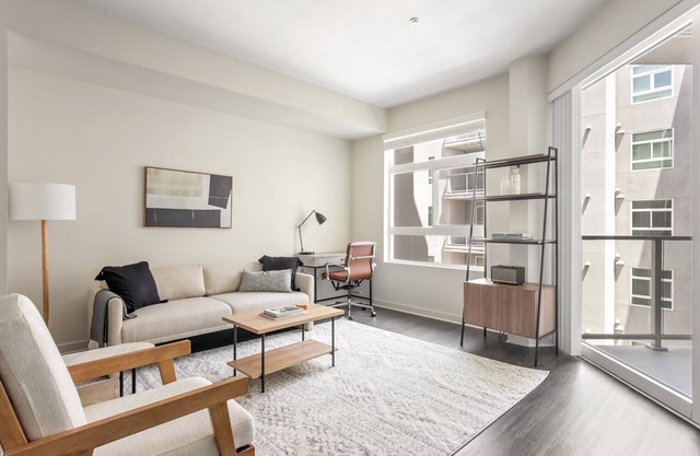 Tasteful Woodland Hills 1BR w/ Gym & Pool, near 101, by Blueground