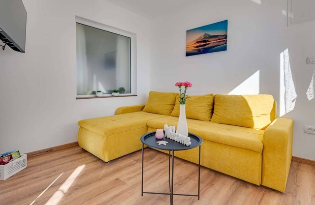 Apartamento diseñado con buen gusto en Karlobag