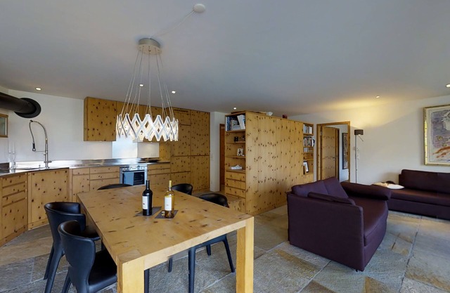 Apartamento de 3,5 habitaciones amueblado con muy buen gusto en la planta baja aprox.