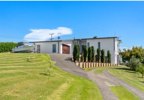 Tauranga Luxury Getaway
