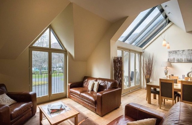 Mains of Taymouth, Kenmore ~ 4 * Tay View Lodge - capacidad para 6 personas en 3 habitaciones