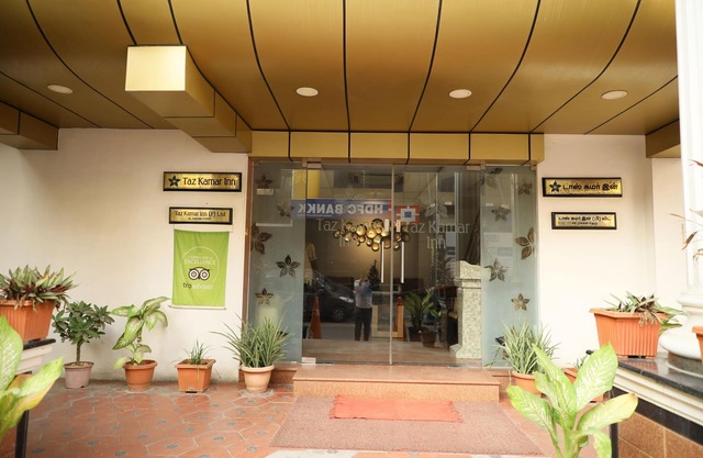 Taz Kamar Inn