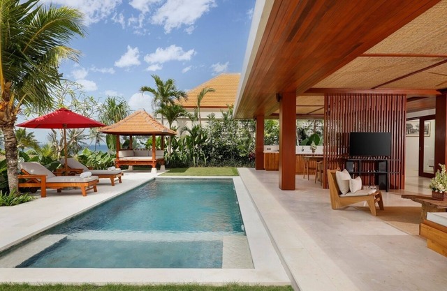 TB3001 - A tranquil hideaway villas in Pasut Beach