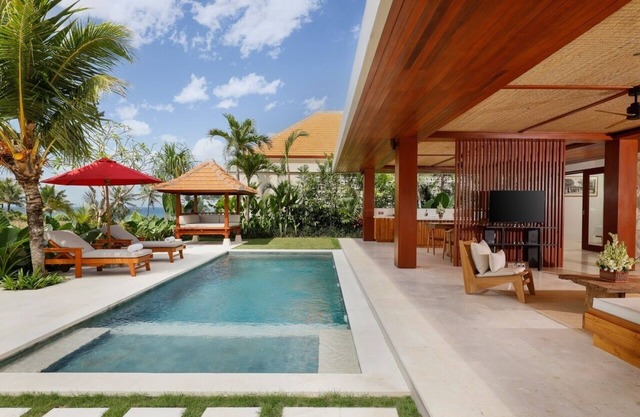 TB3001 - A tranquil hideaway villas in Pasut Beach