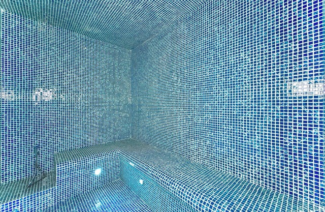 Tbilisi Edition - Design Hotel