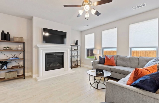 TCH - Spacious 4bd/2.5ba home in Prosper w/ Office