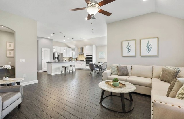 TCH - Spacious 4bd/2ba home in Celina w/ Workspace