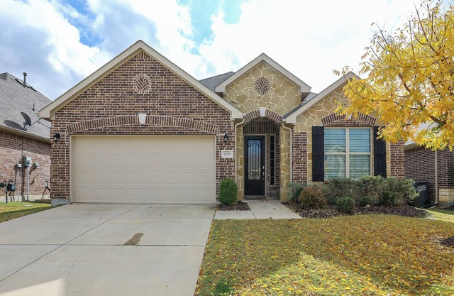 TCH - Spacious 4bd/2ba home in Little Elm w/Office