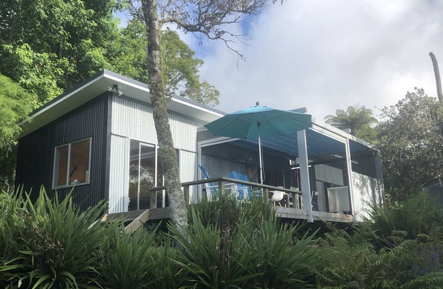 Te Weta Bay Bach, Okere Falls, Lago Rotoiti