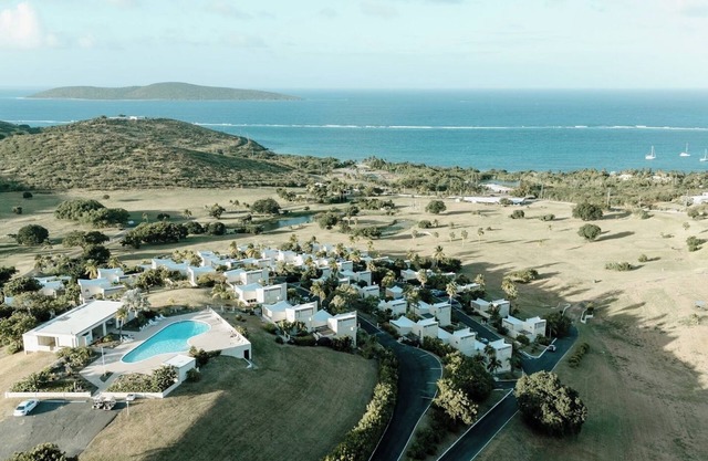 Teagues Bay Hideaway - Ocean View Cottage