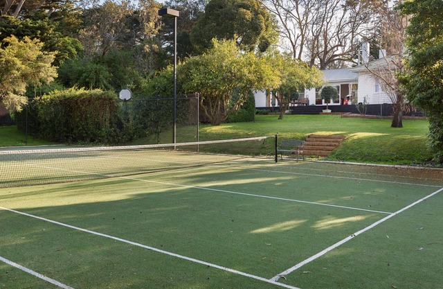 Tecnevin de Shoreham, Península de Mornington