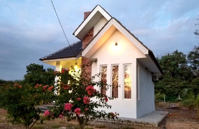 Tehel Farmhouse