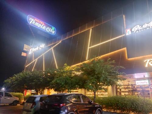 Temple City Lake Inn Madurai