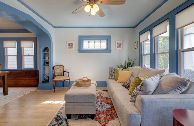 Temporary Housing. Flexible Extension. Pet Friendly. Relocation Housing.