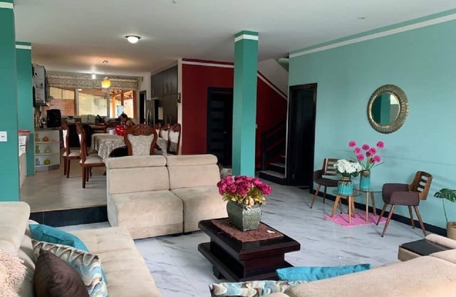 Tena, Hermosa y acogedora casa