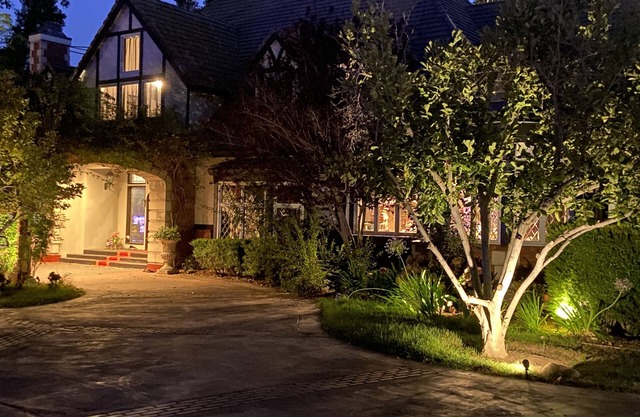 tennis court, pool, spa ,fitness, movie theater