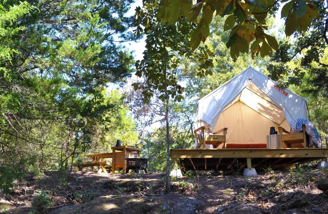 Tentrr Signature Site - Whispering Oaks Rock Garden