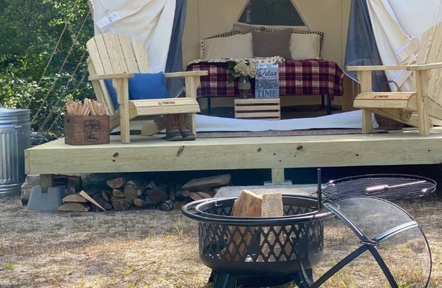 Tentrr Signature Site - An Island view at Kiwanis Beach - Coleman Cooking Site