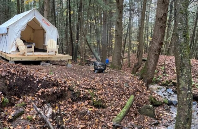 Tentrr Signature Site - Twin Creeks Signature Campsite