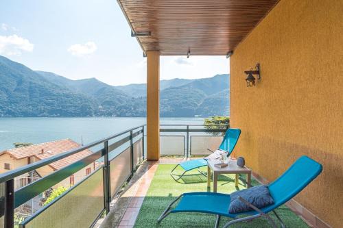 Teo s House private parking and lake view