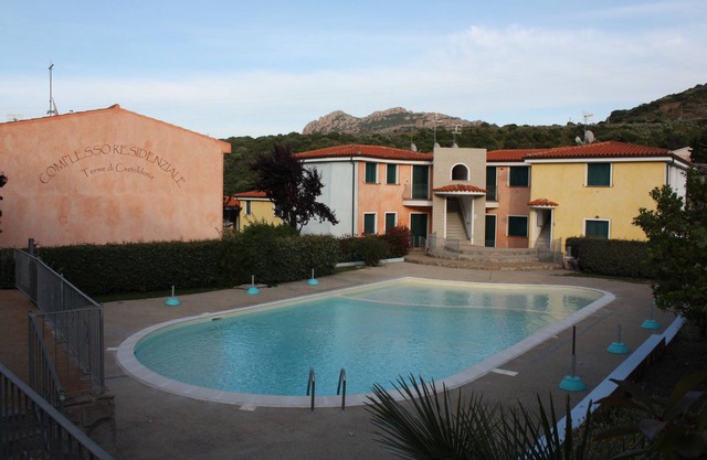 Condominio-Apartamento-Baño Privado-Balcón