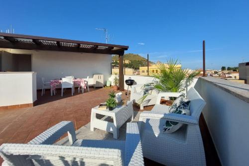 Terracina Rooftop Apartment