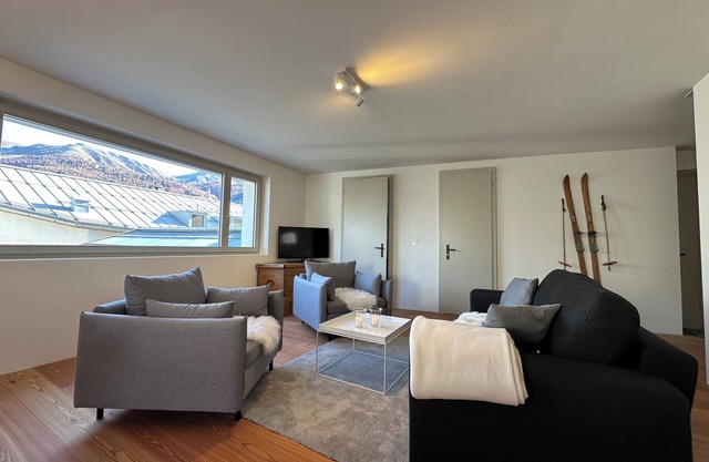 Terrassa Apartment: Sun Terrace, Wellness, and Alpine Charm