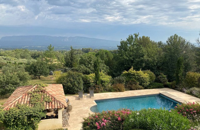 Terrasses de Sainte Victoire