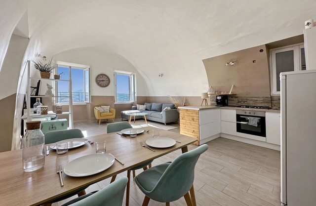 Terrasses du Château | Vista en el corazón del pueblo