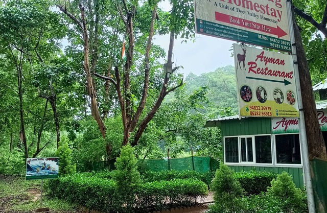 Terrific resort with WiFi in Ganeshgudi - 6 bedrooms