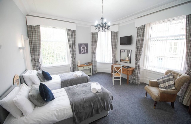 Teviotside Travel Inn - Hawick - Room 1 - double / twin