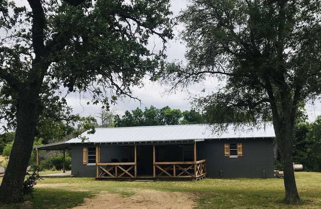Texas Hill Country Cabin