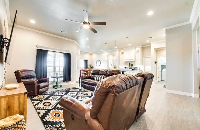 Texas Home w/ Hot Tub: 3 Mi to Downtown Canyon!