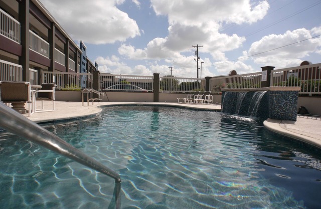 Texas Inn Airport McAllen