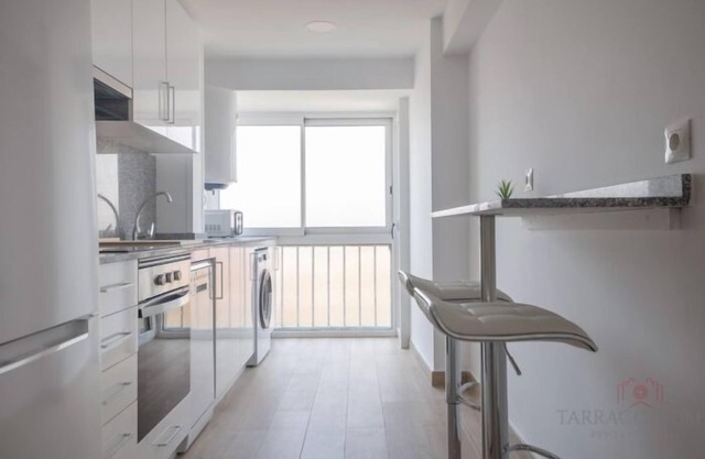 th64 Apartamento · Tarragona · 2 dormitorios ·1,5 baños
