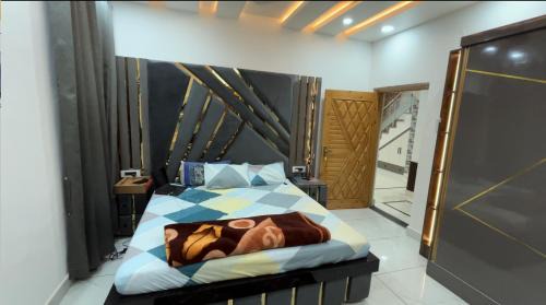 THAKUR Home Stay