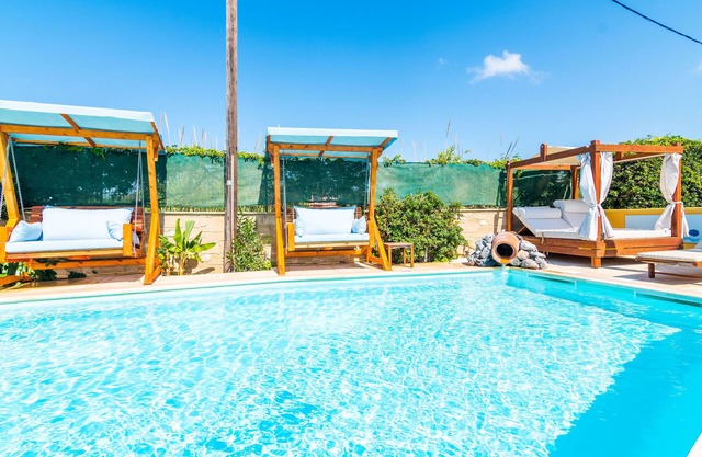 Thalassa Apartments