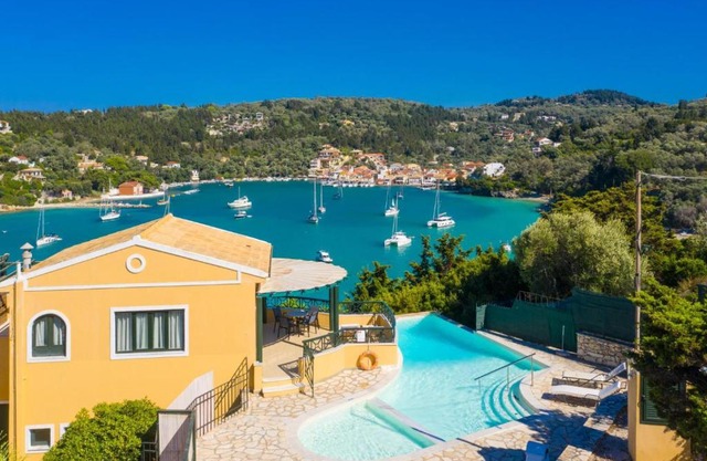 Thanasis