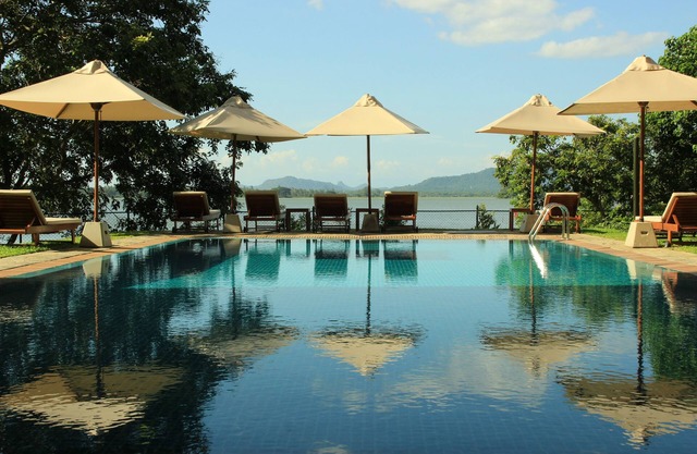 Thaulle Pure Ayurveda Resort - Yala