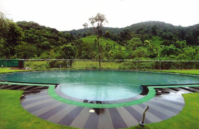 Thazaa Resorts