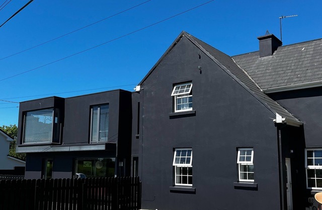 The 1892 Schoolhouse Killarney - newly renovated in a contemporary style