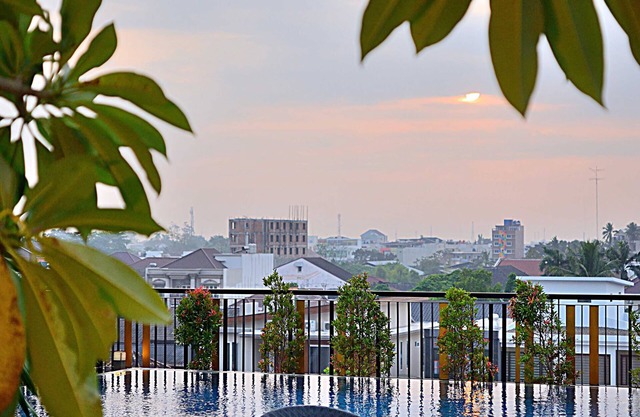The 1O1 Palembang Rajawali