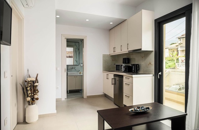 The 7 Suites, An Elegant Living in Ipsos by Konnect