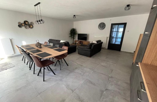 THE 77 work or holiday new home