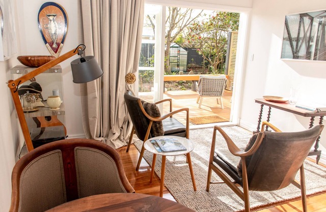 The Alchemist Retreat, a private Studio in Carterton