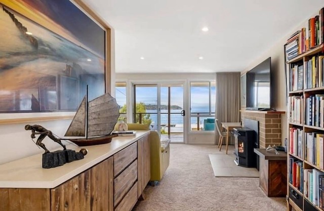 The Alonnah' Beach House - Main House & Unit