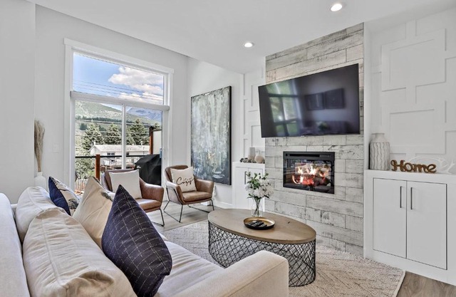 The Alpine Escape by Samsara Resort Top View Downtown 4BR & 3BTH