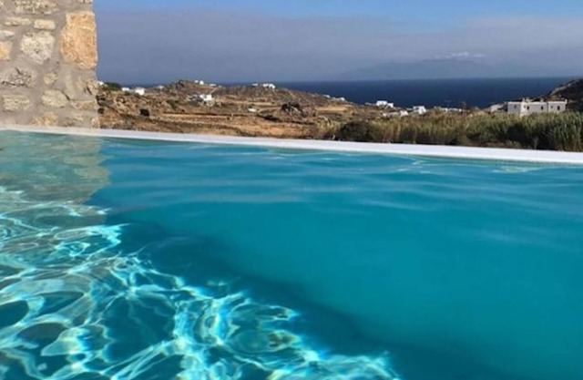 The Ammonite Resort – Adults Only