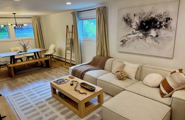 The ANC Nordic Retreat - a Nordic Anchorage Getaway near the Westchester Lagoon
