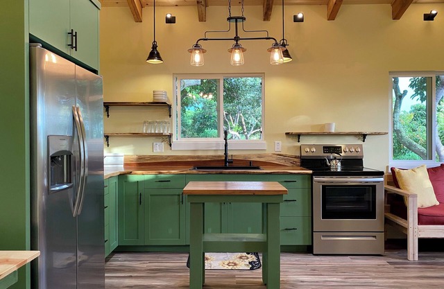 The Avocado Cottage